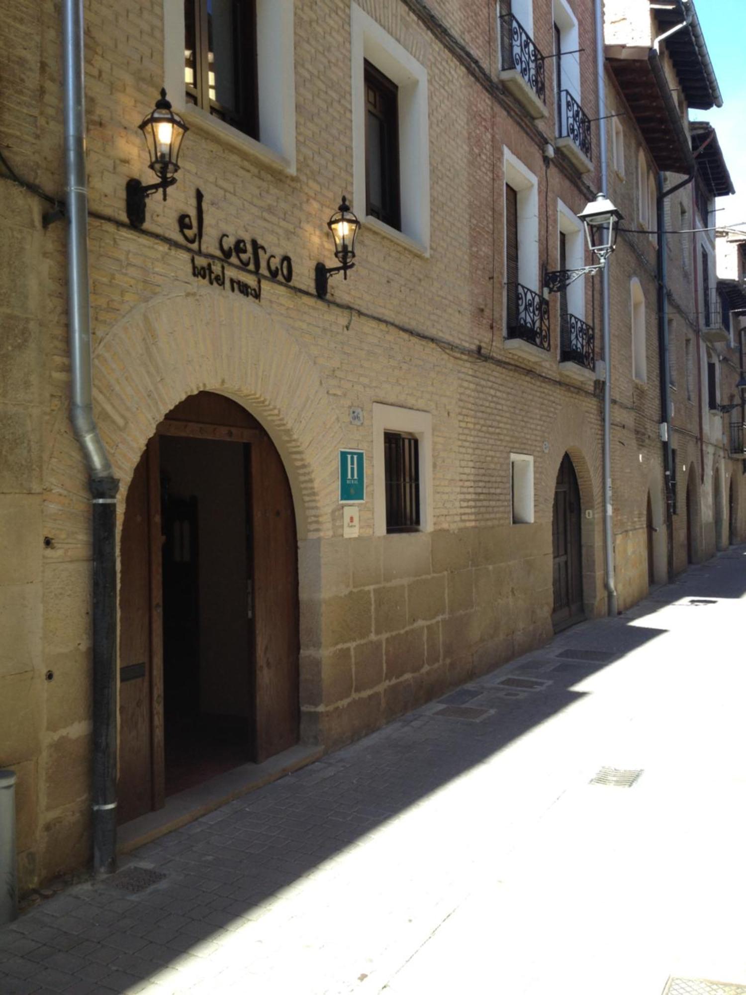 Hotel El Cerco Puente la Reina Exterior foto