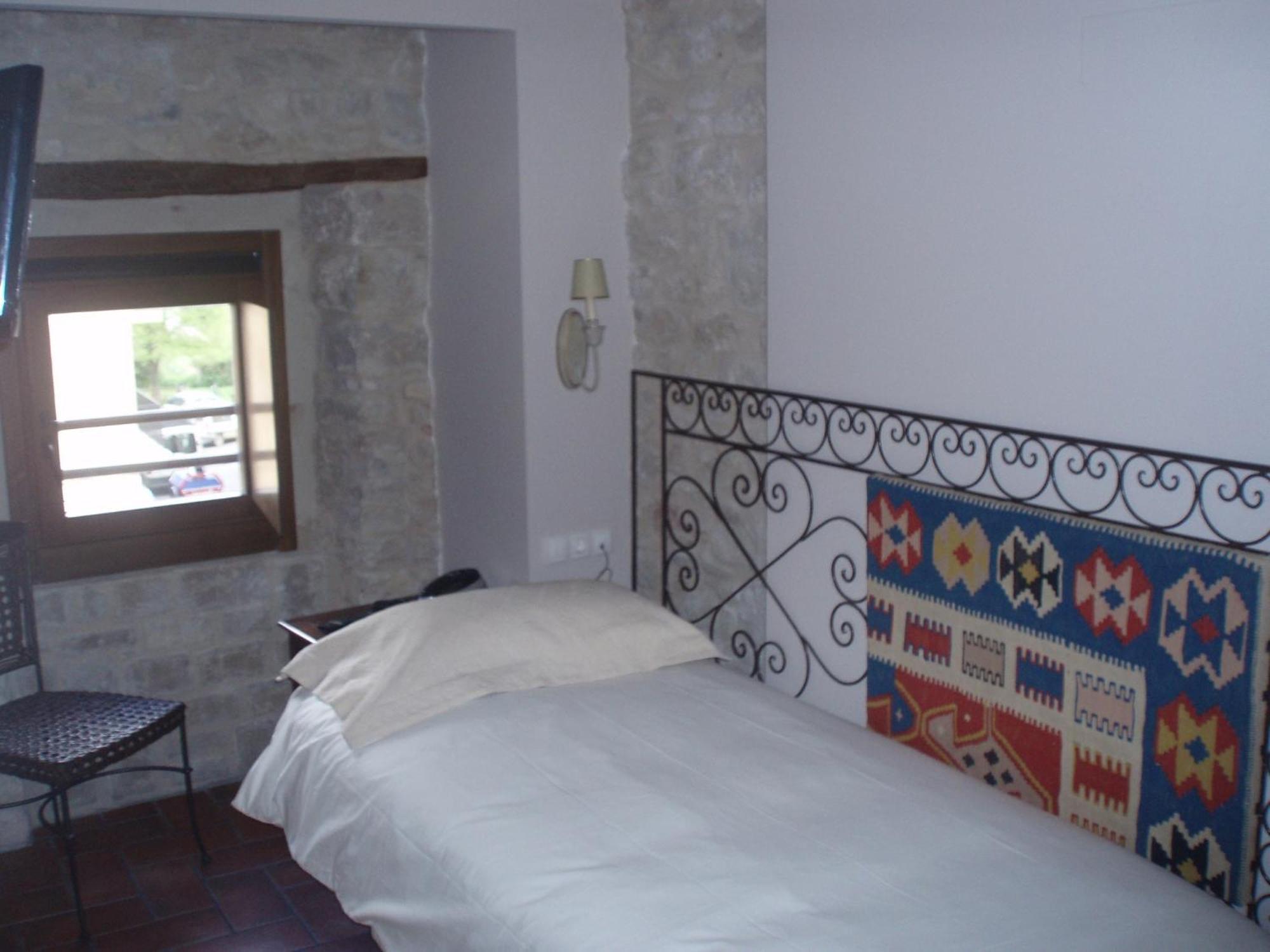 Hotel El Cerco Puente la Reina Cameră foto